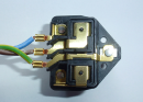 13 A non-rewirable plug