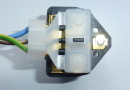 13 A non-rewirable plug