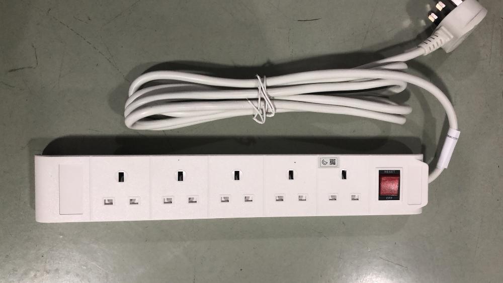 Multiple cord extension set