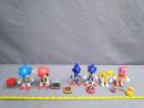 (1) Tails Collector Edition (2) Sonic 4" Figure 2 Pack Modern Sonic & Modern Metal Sonic (3) Sonic 4" Figure 2 Pack Modern Tails & Modern Amy (4) Sonic 4" Figure 2 Pack Classic Sonic & Classic Mighty (5) SONIC - 2.5" Figures Wave 13 - GEN