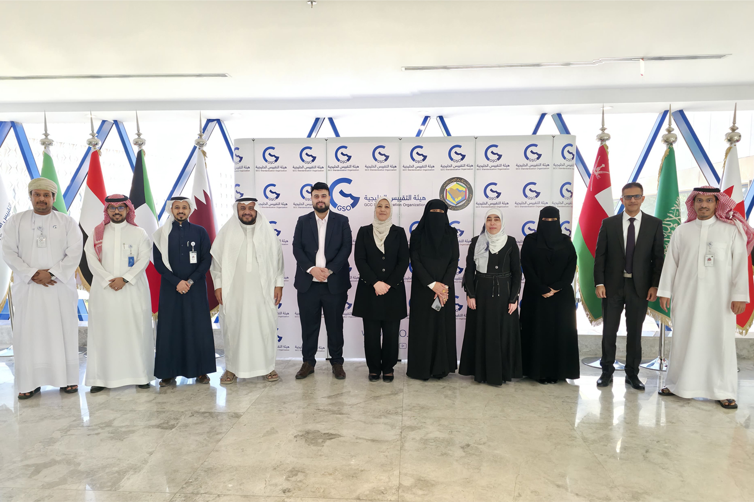 وفد من مؤسسة المواصفات والمقاييس الأردنية يزور هيئة التقييس الخليجية للاطلاع على منظومة الشهادات الخليجية للمركبات